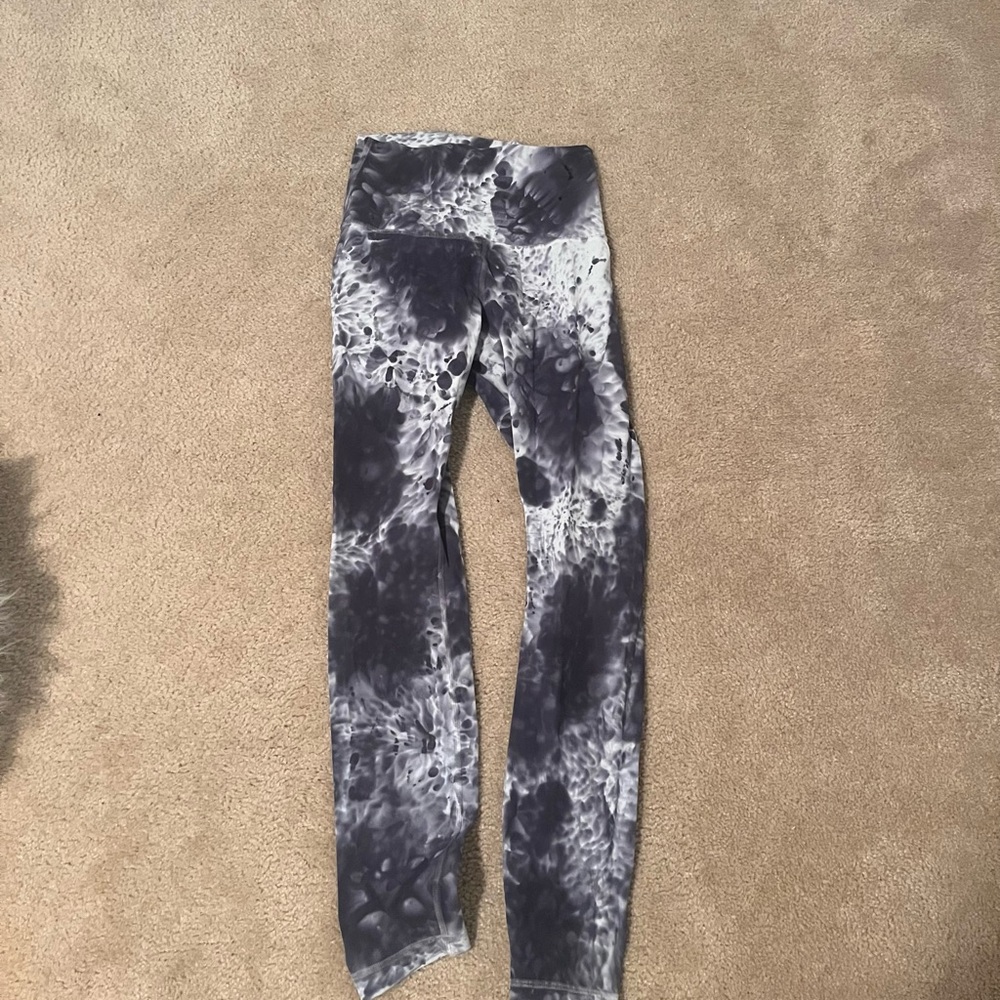 Lulu lemon leggings